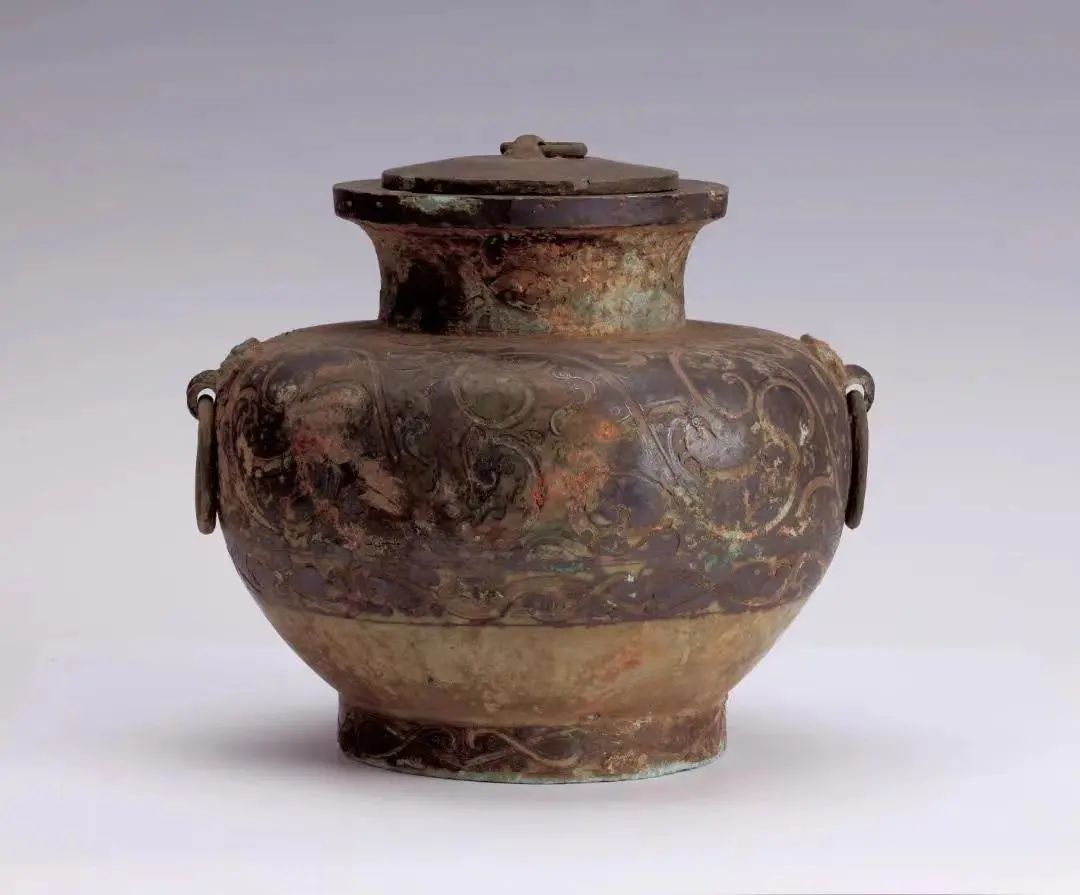 1703123938481247.jpg 战国错银鸟纹青铜罍 现藏广东省博物馆.jpg